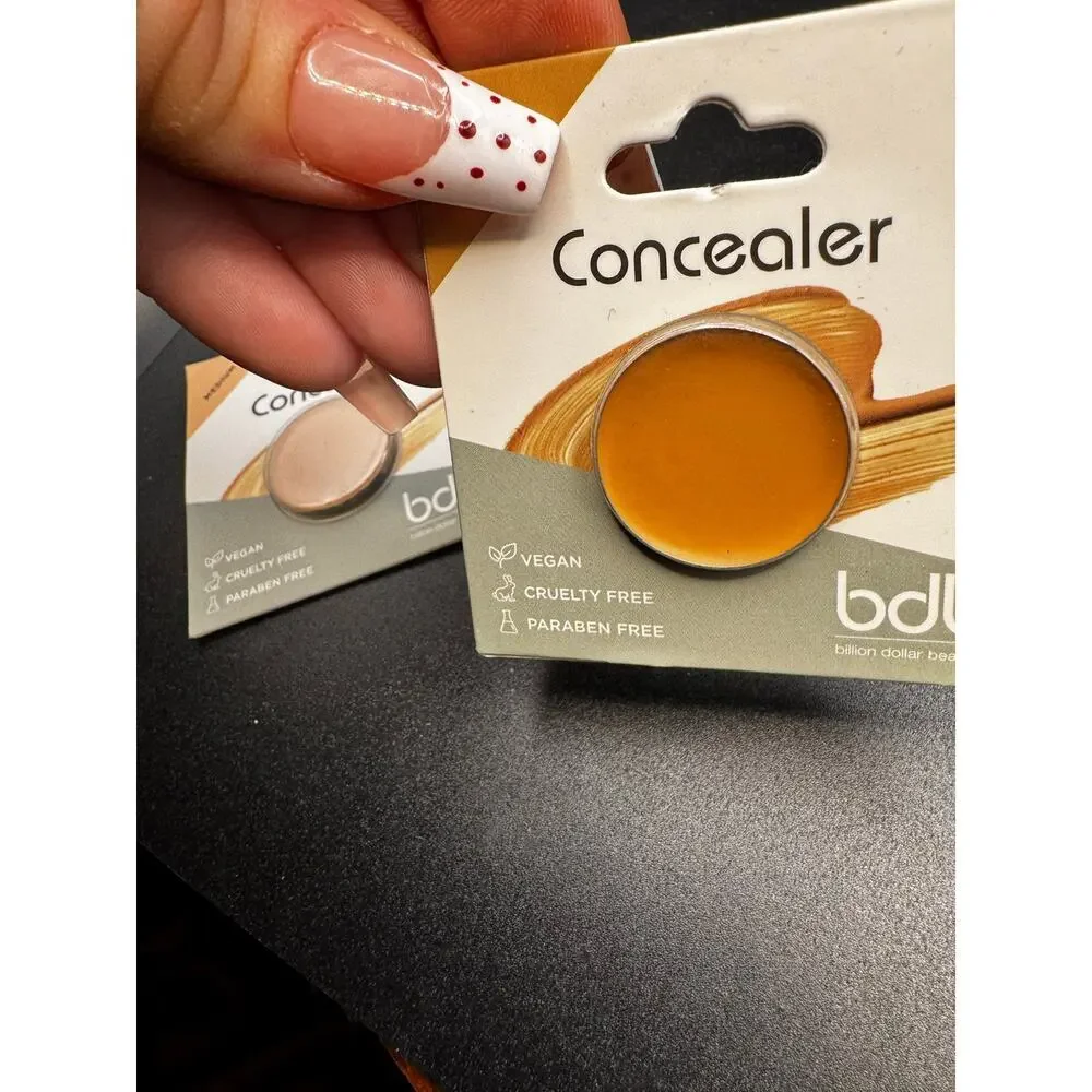 NWT bdb 4 pack concealer Medium, Rich, 2 Deep Sample Size Travel Concealers